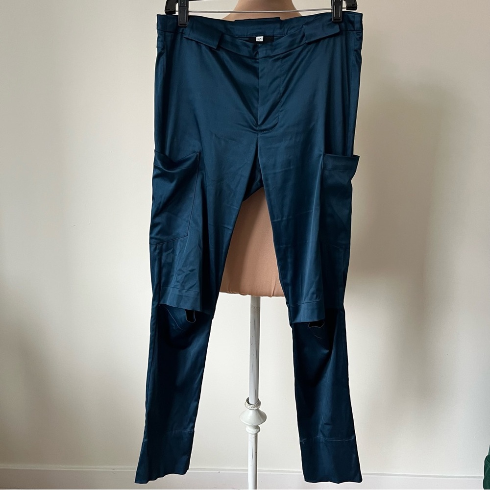 NINO Brand Silky Blue High Waisted Knee Slit Cargo Pocket Trouser Pants EUC Sz 2